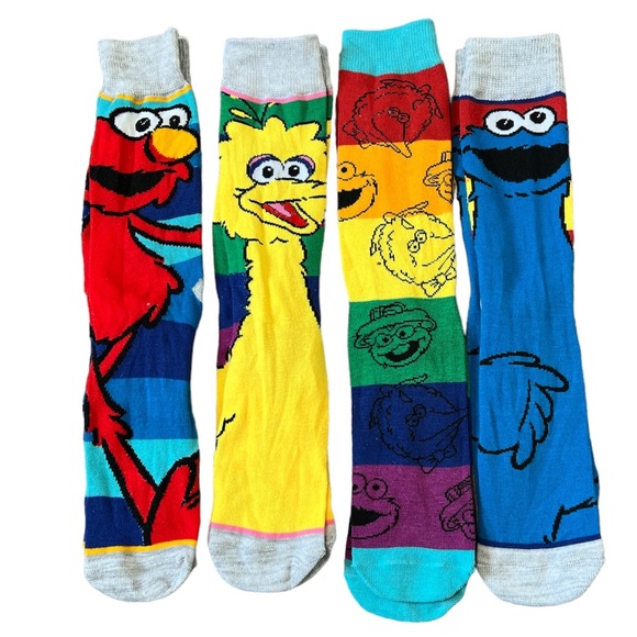 NWOT 4 Pairs Sesame Street Socks - Picture 1 of 5